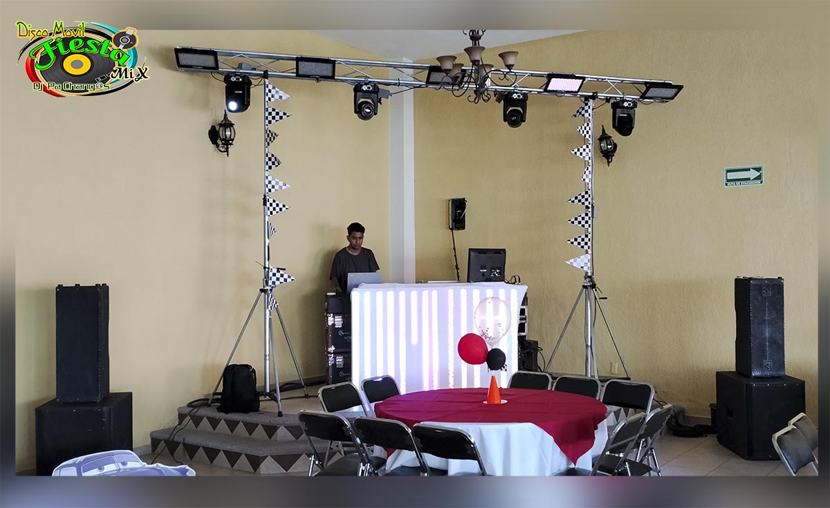 Disco movil sonido dj para quinceaneras, bodas eventos sociales, graduaciones