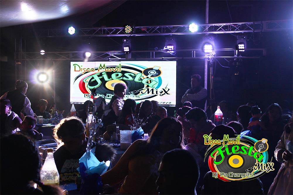 Renta pantalla led para boda, quinceanera en tlaxcala Dj sonido discomovil