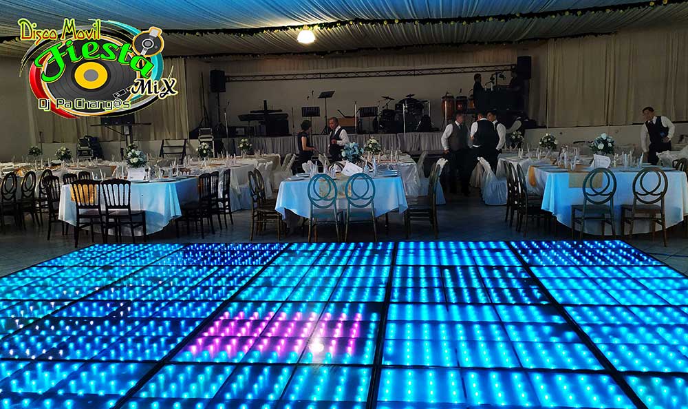 Renta pista iluminada para boda, quinceanera en tlaxcala Dj sonido discomovil